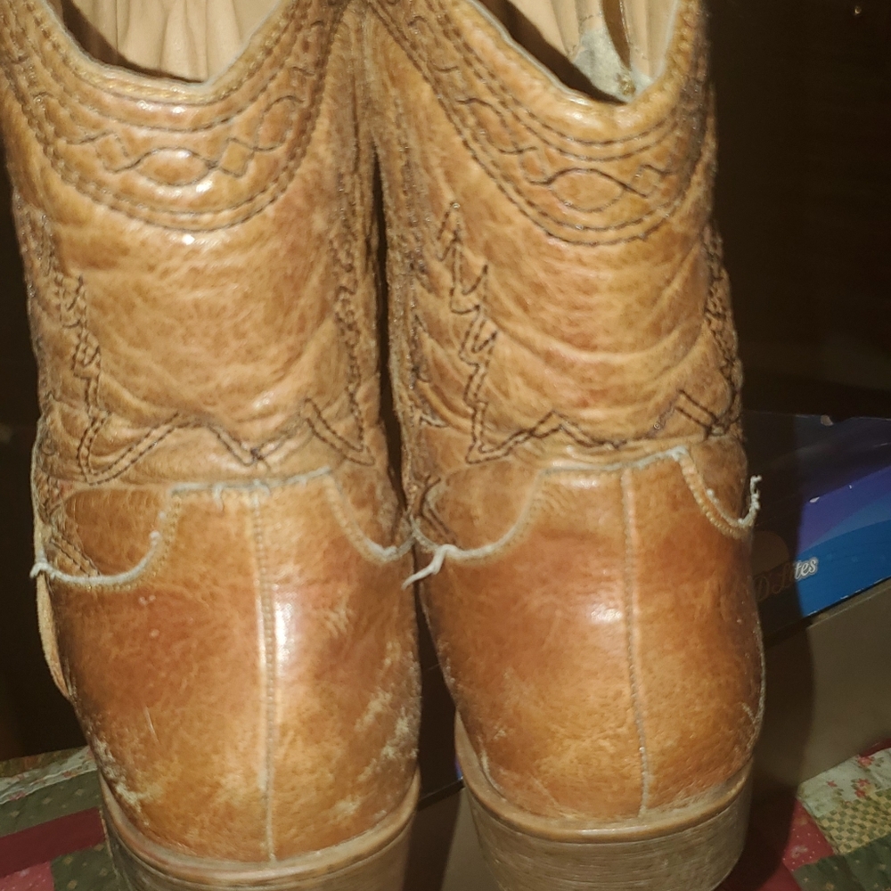 Leather boots - Picture 4 of 5
